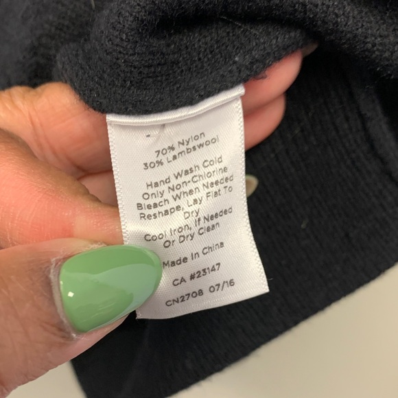 Talbots Black Cable Knit Sweater - Picture 4 of 4